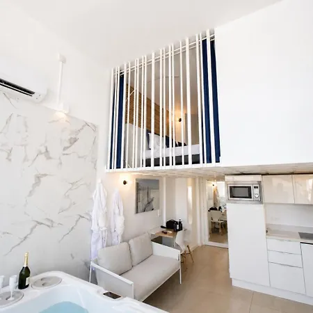 Bono Romantic & Private Jacuzzi *