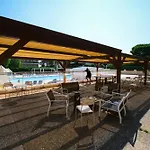 Bono Romantic & Private Jacuzzi شقة