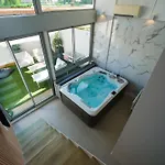 شقة Bono Romantic & Private Jacuzzi سا لُرون دو فار