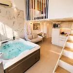 Bono Romantic & Private Jacuzzi شقة سا لُرون دو فار