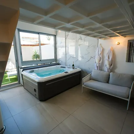 Apartamento Bono Jacuzzi & *