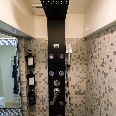 Apartment Bono Jacuzzi & Saint-Laurent-du-Var