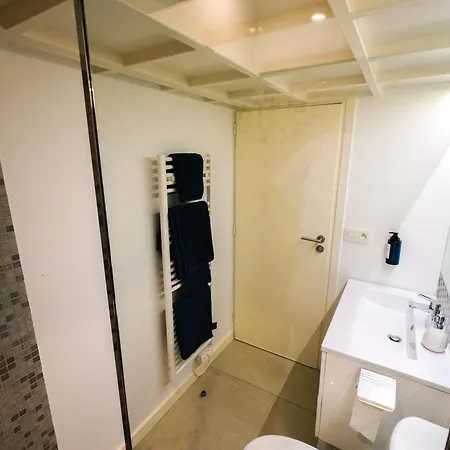 Bono Jacuzzi & * Saint-Laurent-du-Var