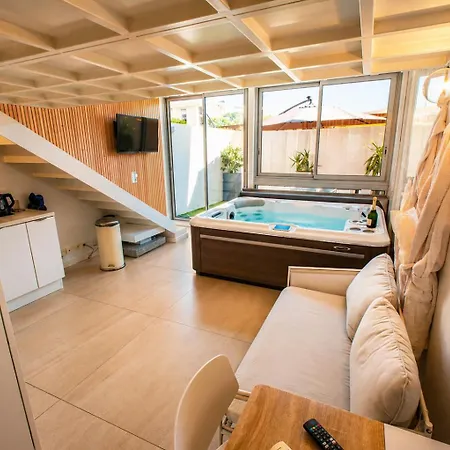 Bono Jacuzzi&spa * Saint-Laurent-du-Var